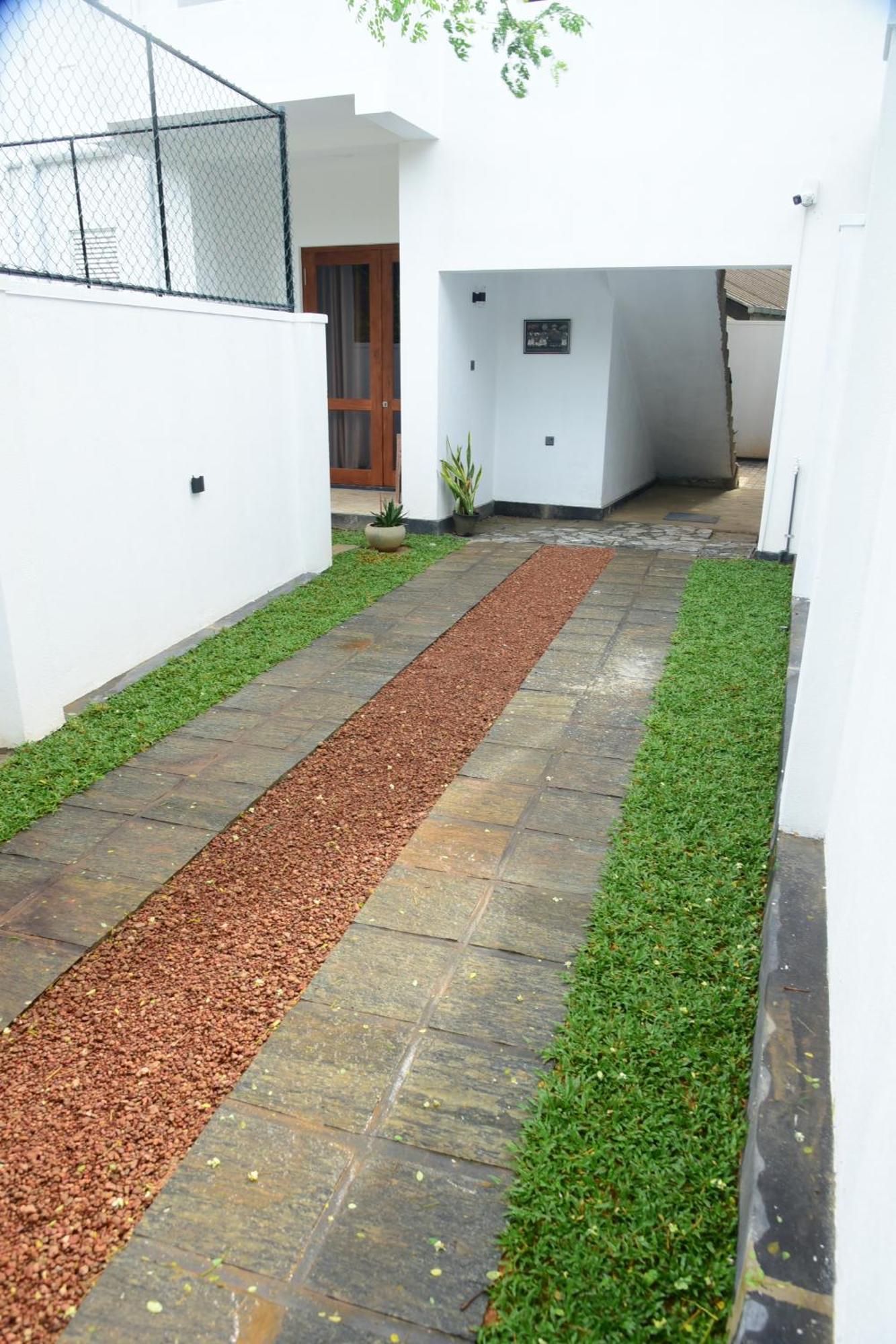 Ocean Ripples Hotel Hikkaduwa Luaran gambar